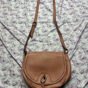 🌀a.n.a Light Pink Crossbody Bag with Gold Accent